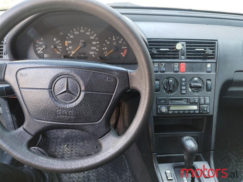 1995' Mercedes-Benz C 250 photo #6