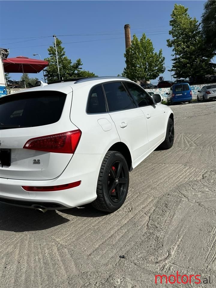 2012' Audi Q5 photo #6
