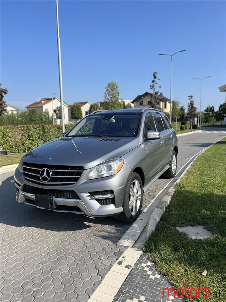 2012' Mercedes-Benz ML 350 photo #2