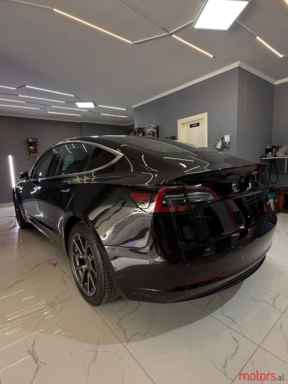 2018' Tesla Model 3 photo #3