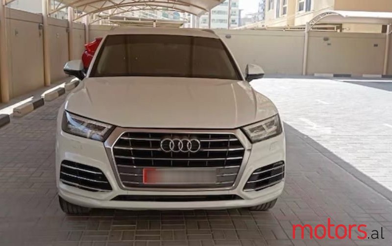 2020' Audi Q5 photo #2