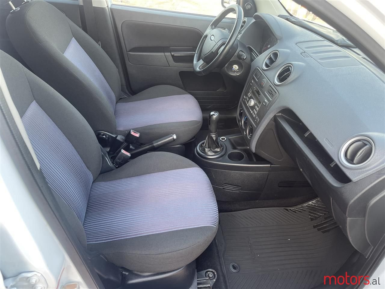 2007' Ford Fusion photo #2