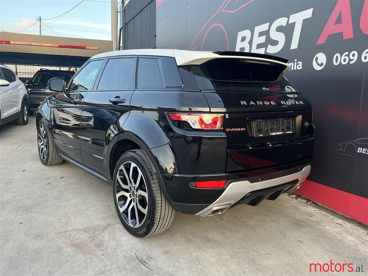 2012' Land Rover Range Rover Evoque photo #5