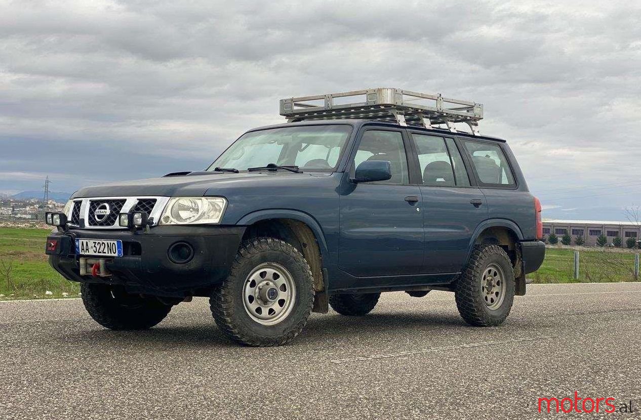 2009' Nissan Patrol photo #1