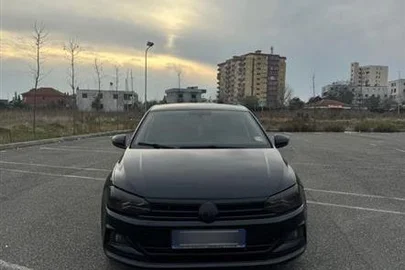 2018' Volkswagen Polo