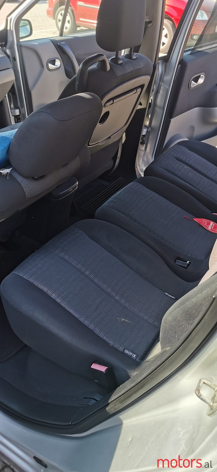 2006' Renault Scenic manual 1.9 photo #3