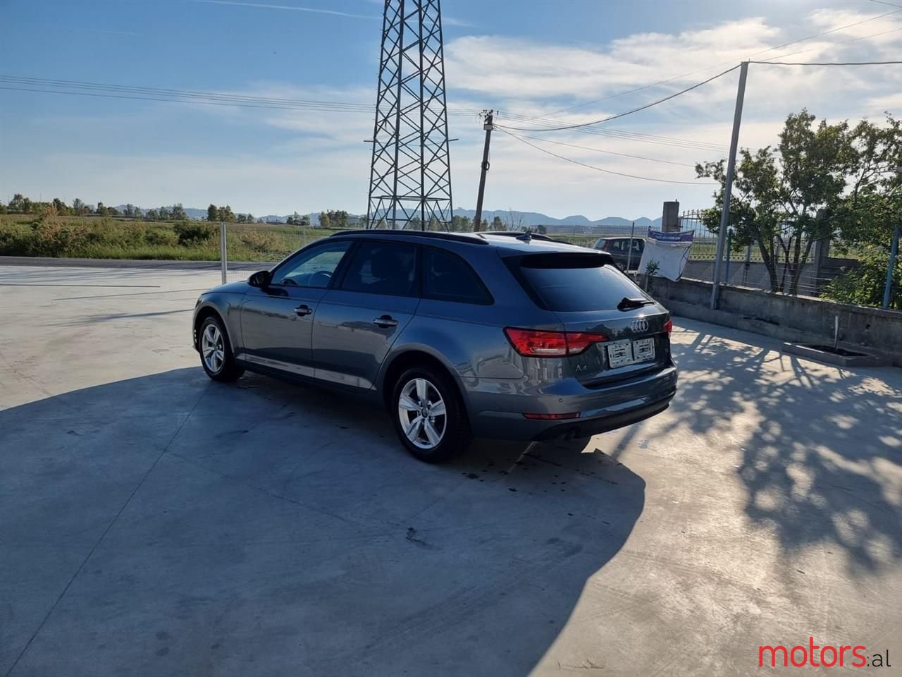 2018' Audi A4 photo #2