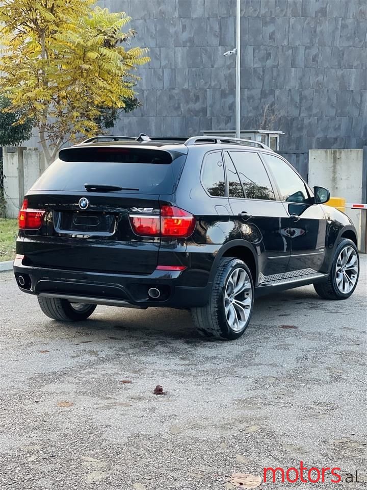 2011' BMW X5 photo #2
