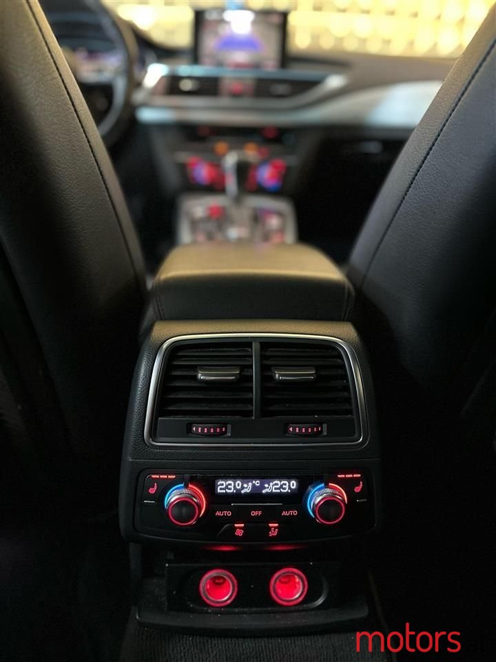 2012' Audi A7 photo #5