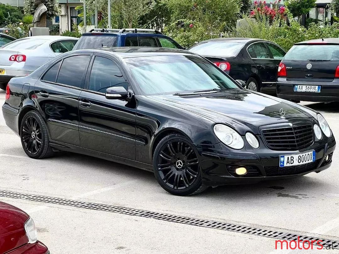 2008' Mercedes-Benz E 55 Amg photo #4