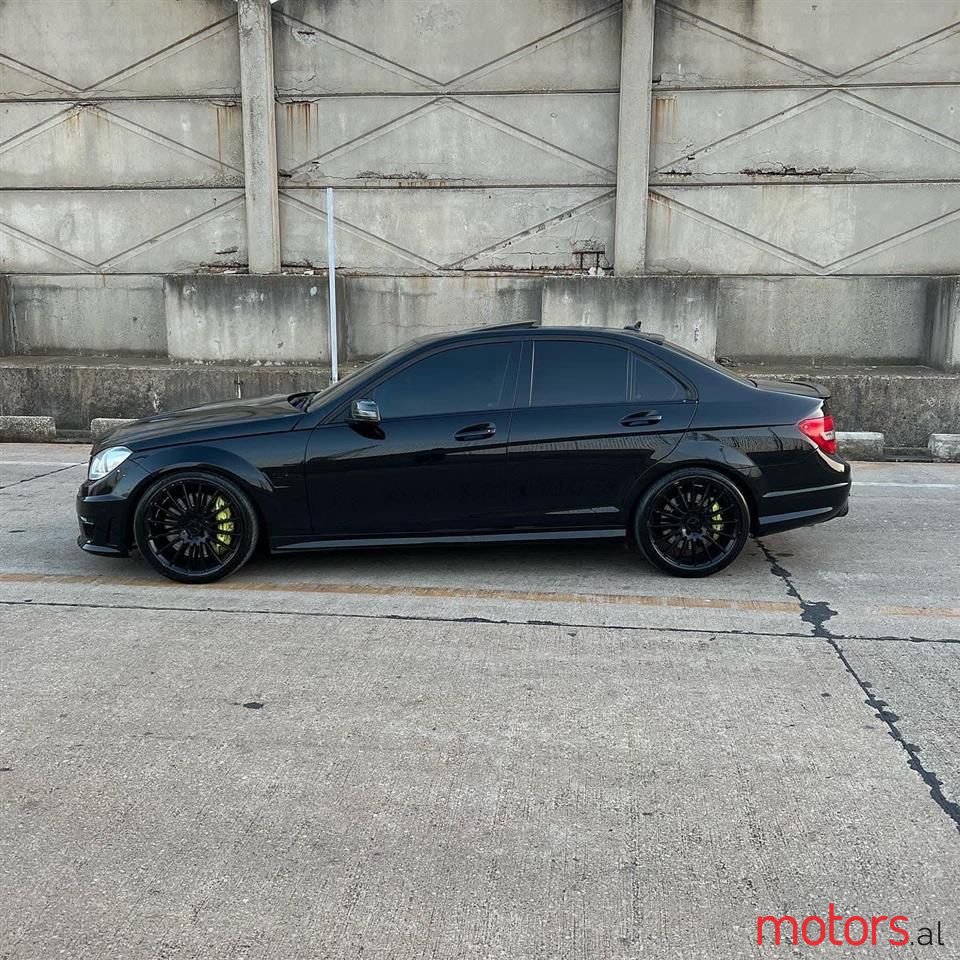 2008' Mercedes-Benz C 63 Amg photo #2