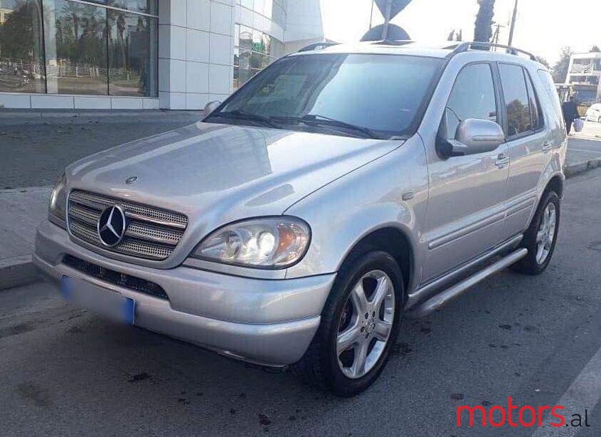 2000' Mercedes-Benz ML 320 photo #1