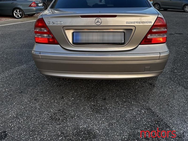 2002' Mercedes-Benz C 200 photo #2