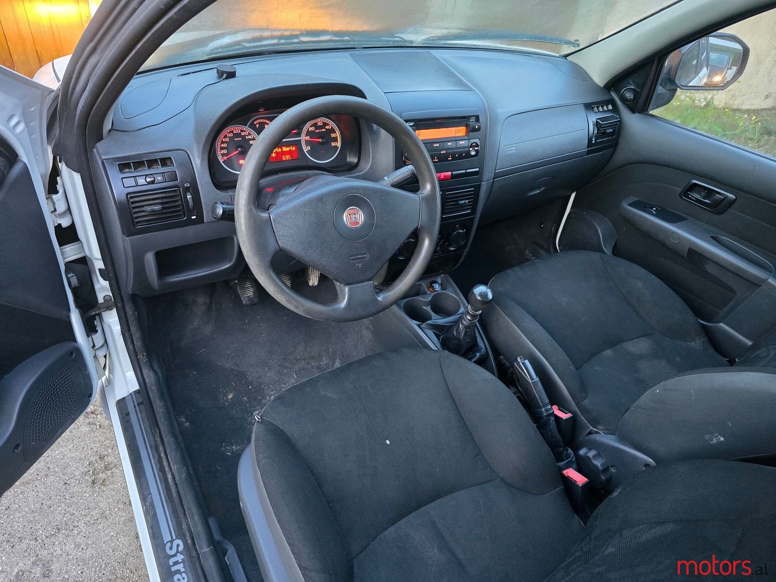 2016' Fiat Strada photo #5