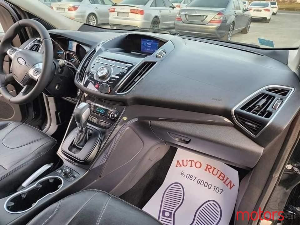 2013' Ford Kuga photo #5