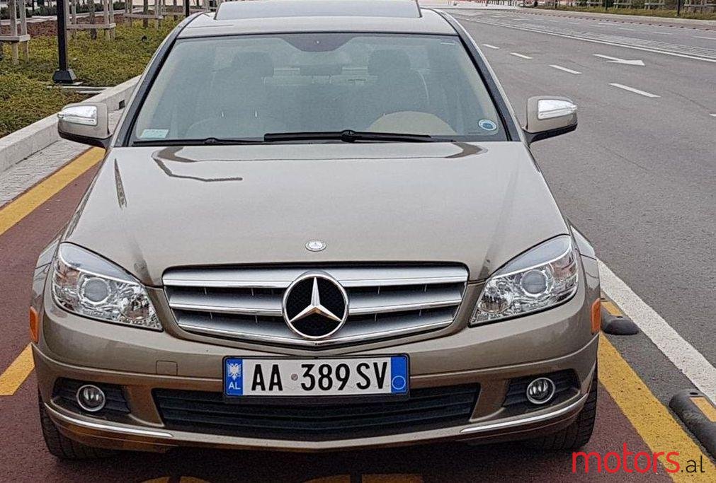 2008' Mercedes-Benz C 300 photo #1