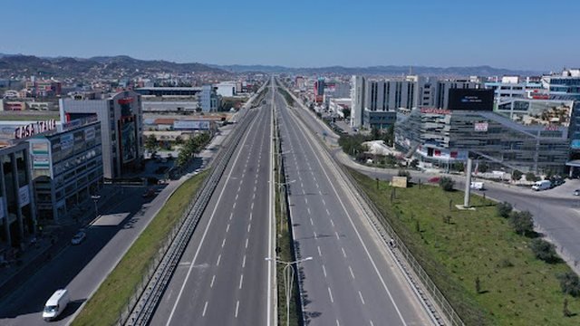 Zgjerimi i autostradës Tiranë-Durrës/ Punimet nisin këtë muaj