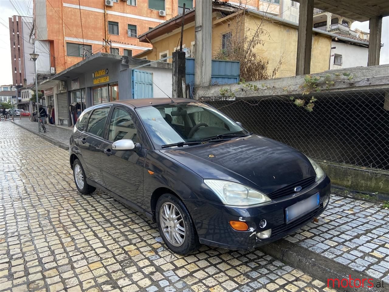 2000' Ford Focus photo #3