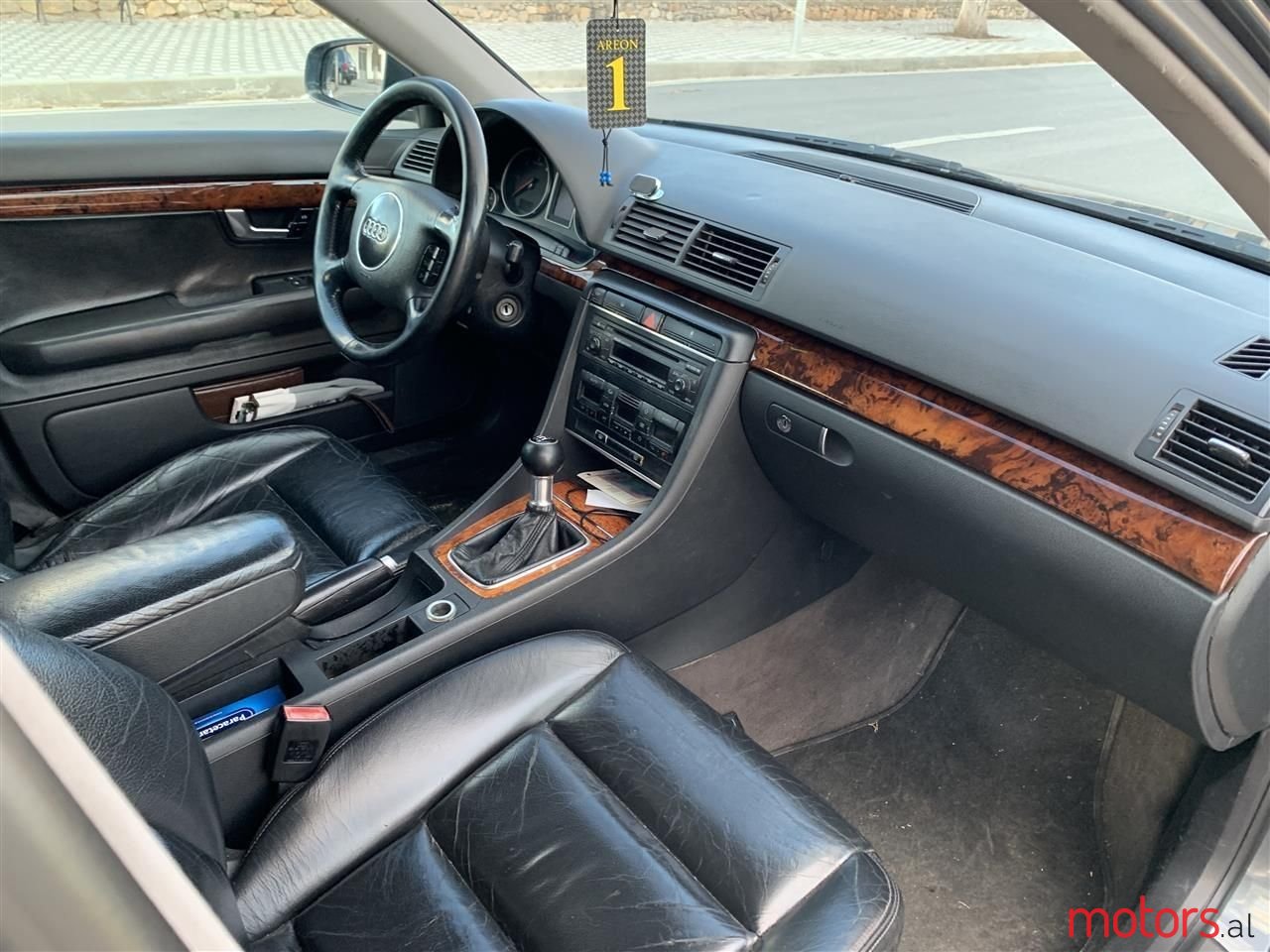 2001' Audi A4 photo #4