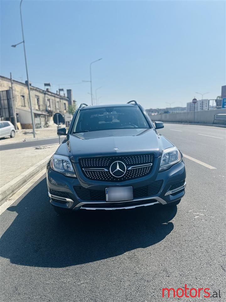 2014' Mercedes-Benz GLK 250 photo #1