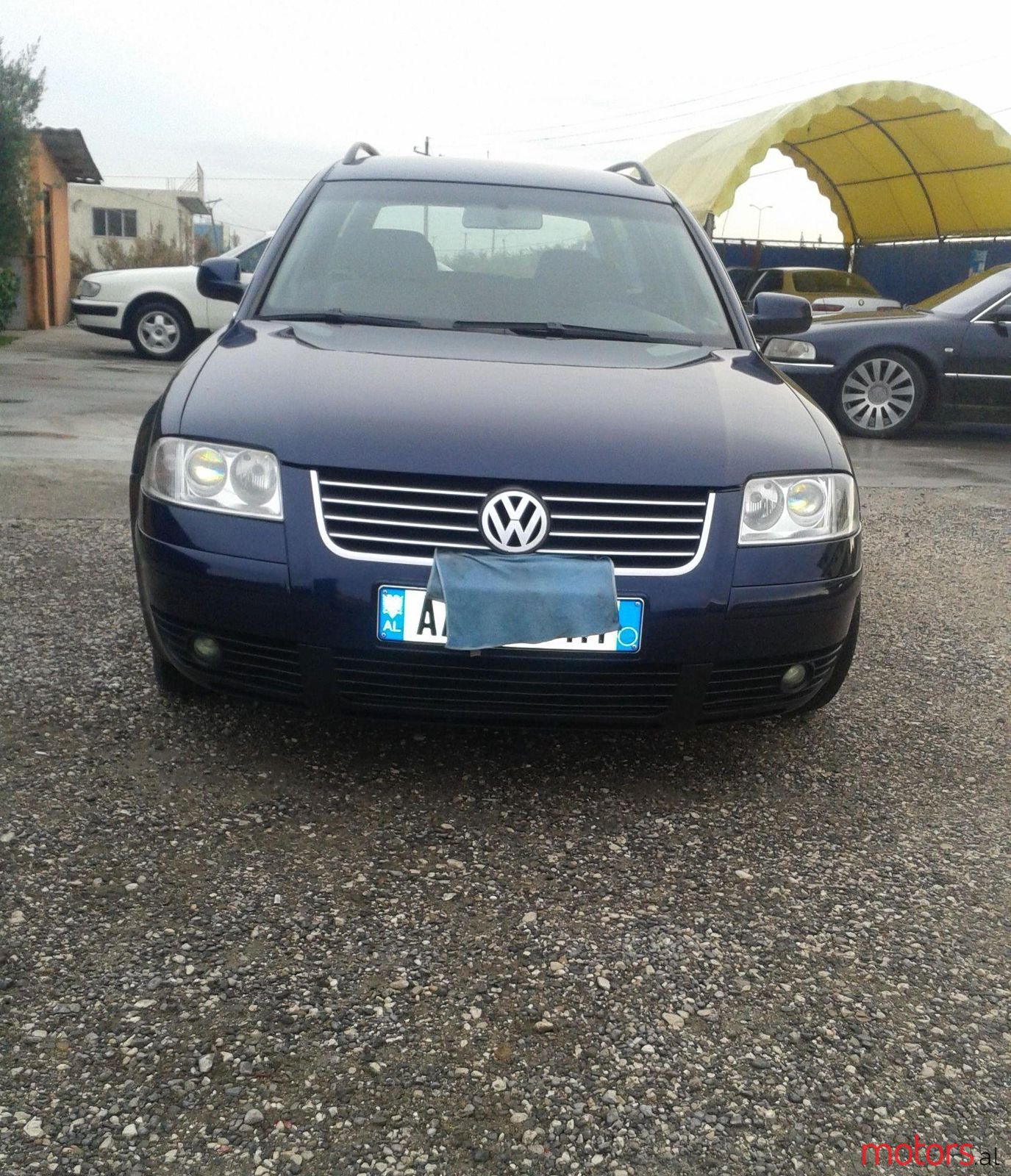 2002' Volkswagen Passat photo #4