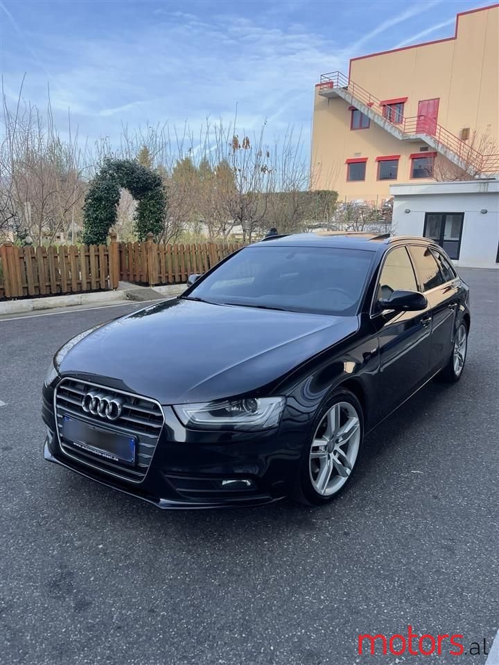 2013' Audi A4 photo #1