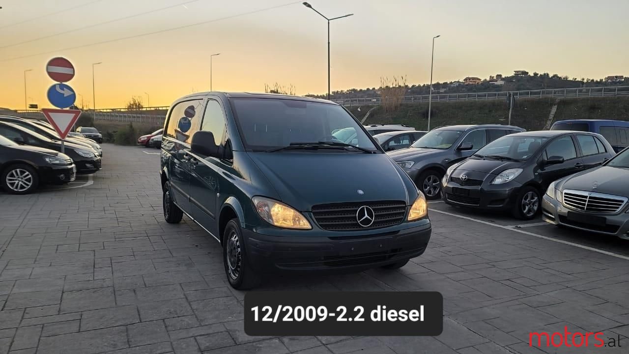 2009' Mercedes-Benz Vito photo #2