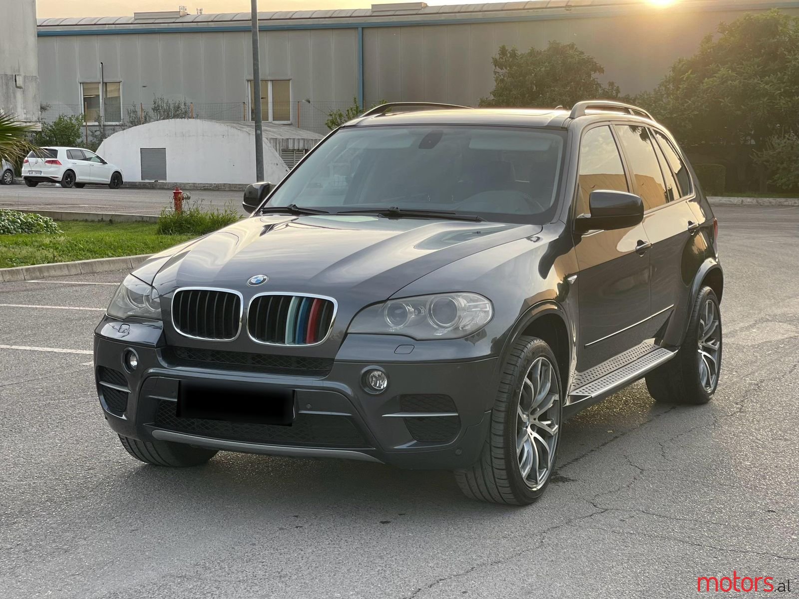 2010' BMW X5 photo #6