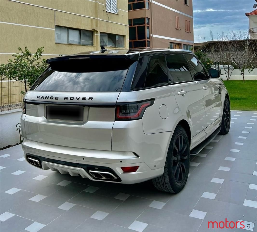 2016' Land Rover Range Rover Sport photo #2