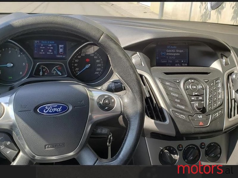 2014' Ford Focus photo #4
