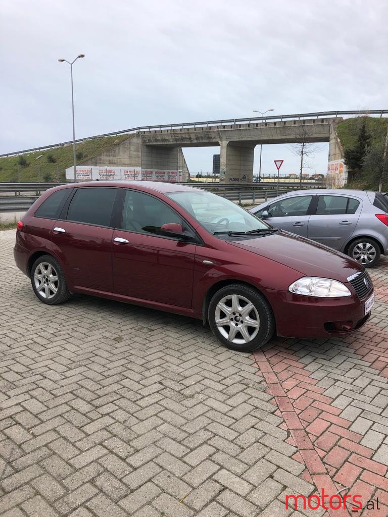 2005' Fiat Croma photo #6