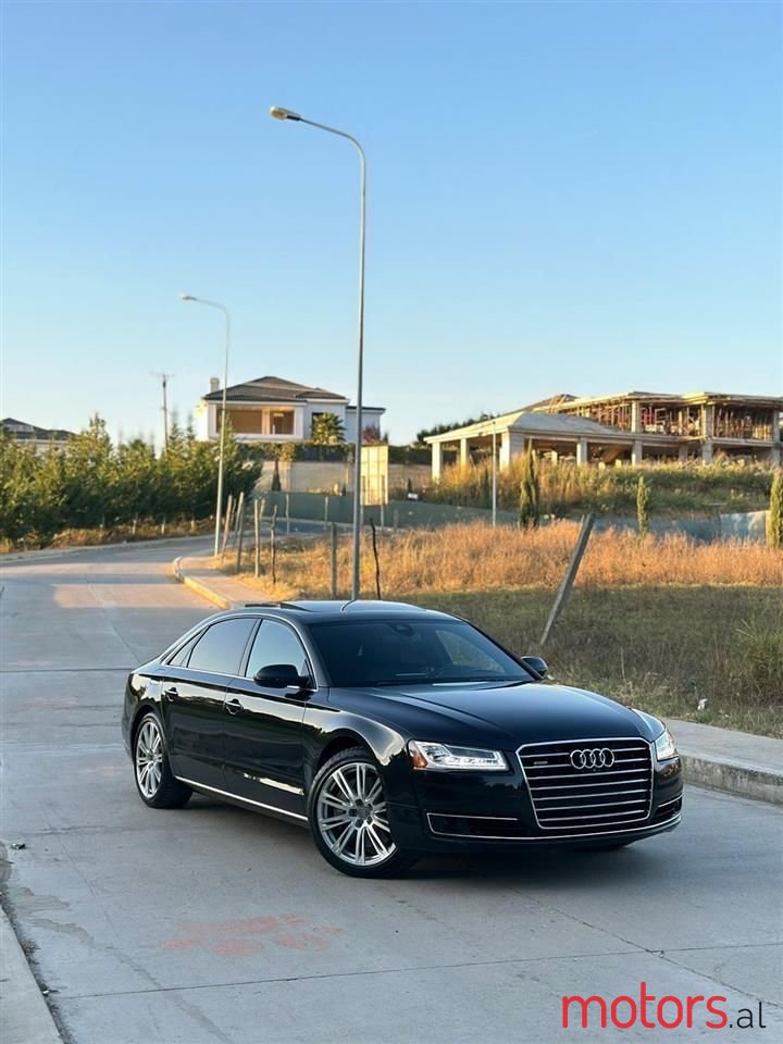 2015' Audi A8 photo #2