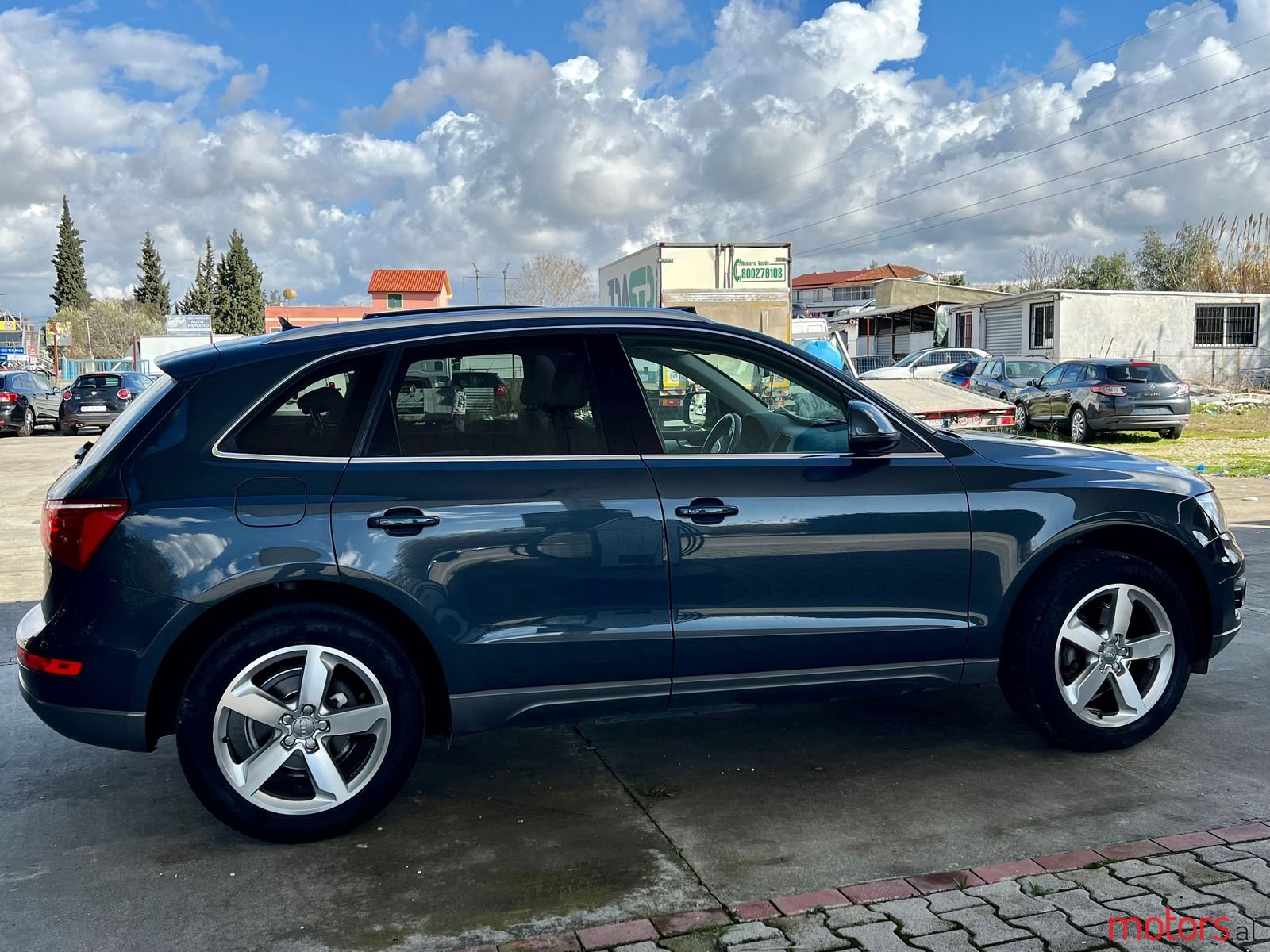 2010' Audi Q5 photo #4