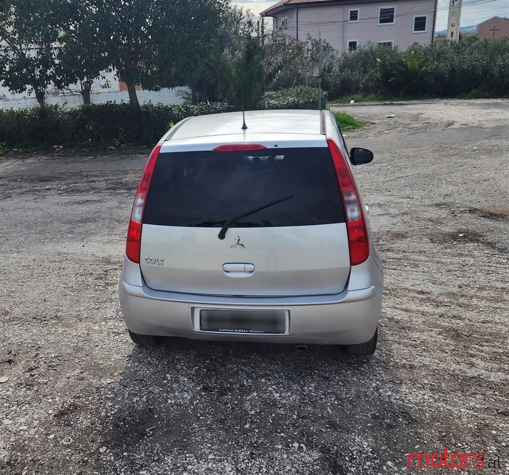 2007' Mitsubishi Colt photo #5