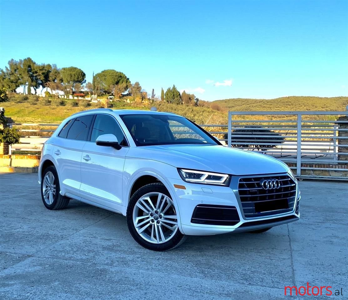 2020' Audi Q5 photo #5