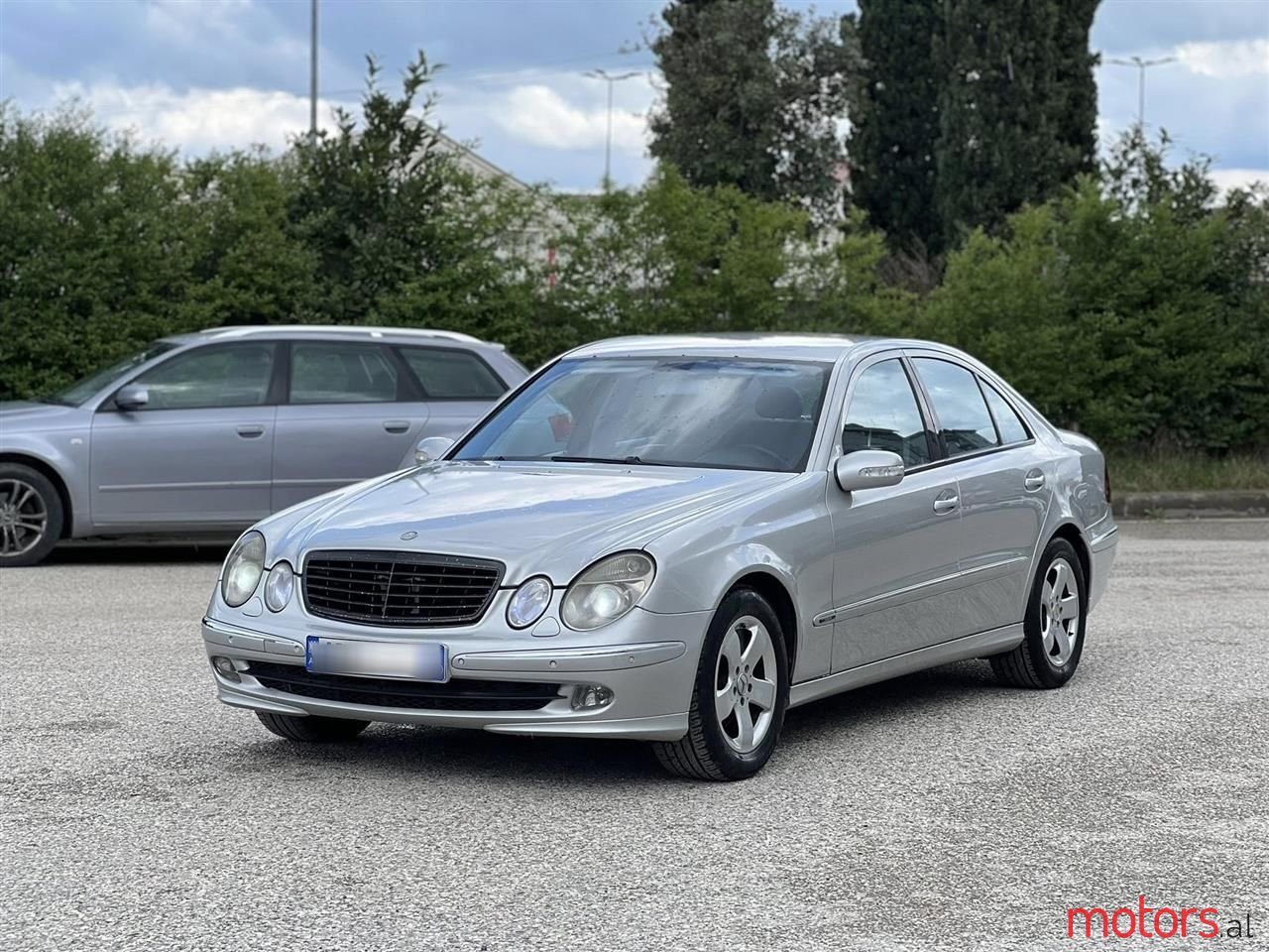 2003' Mercedes-Benz E 270 photo #1