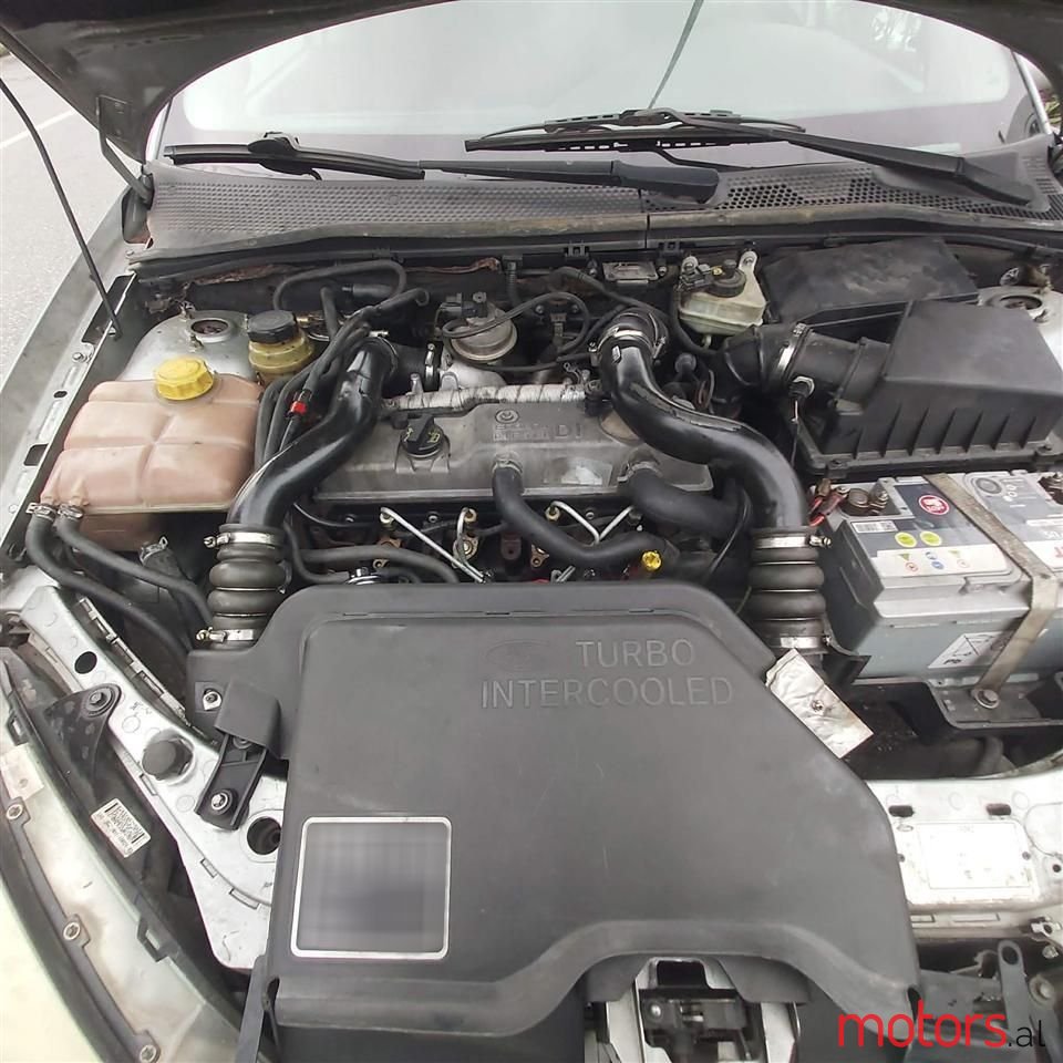 2002' Ford Focus photo #2