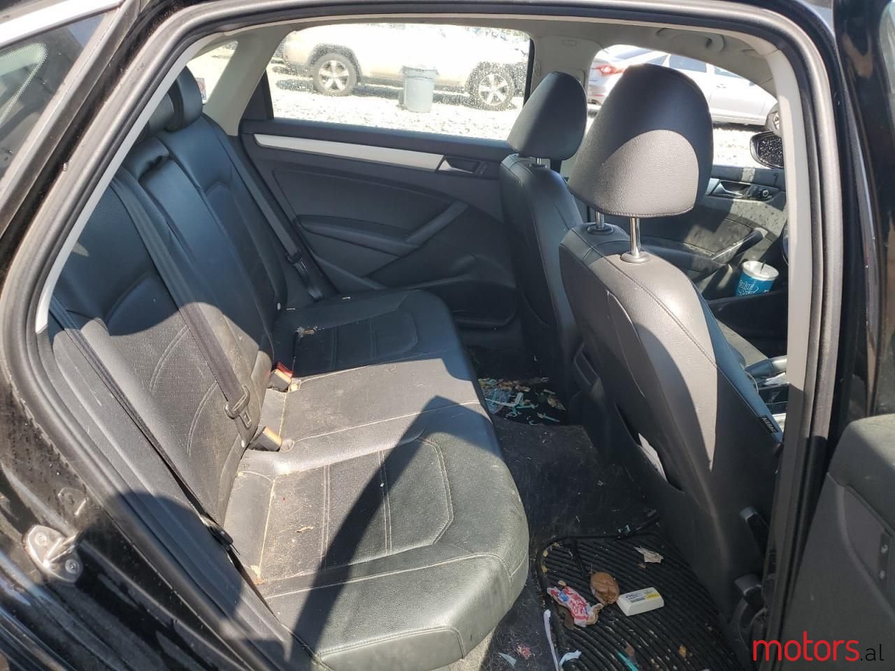 2013' Volkswagen Passat photo #6