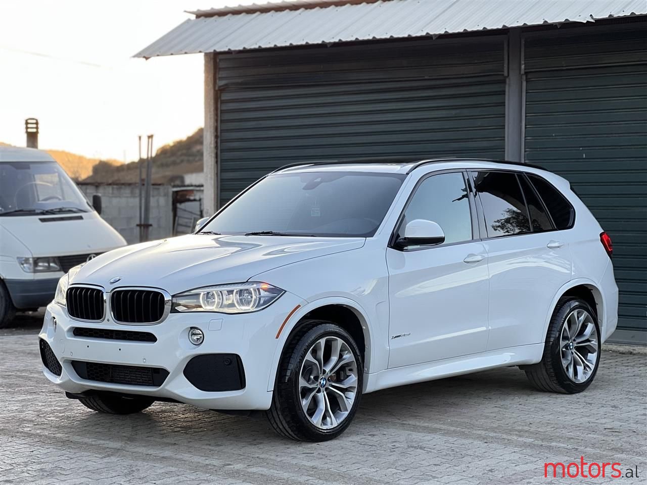 2015' BMW X5 photo #2