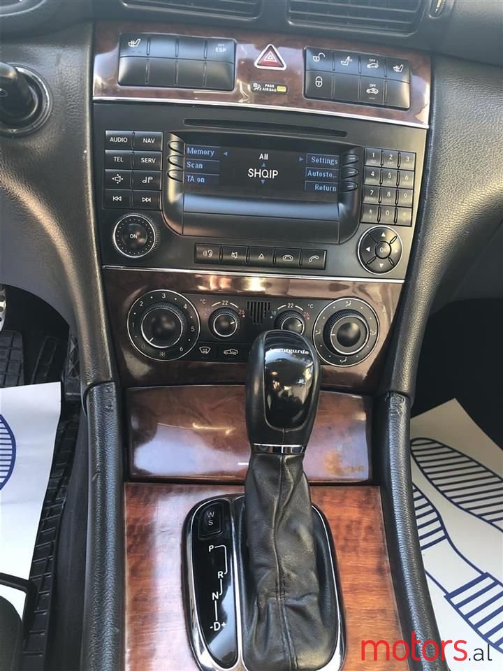 2002' Mercedes-Benz C 220 photo #6