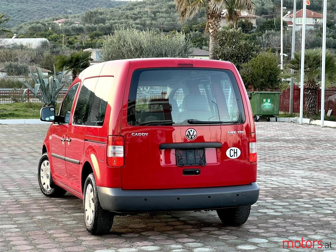 2009' Volkswagen Caddy photo #4