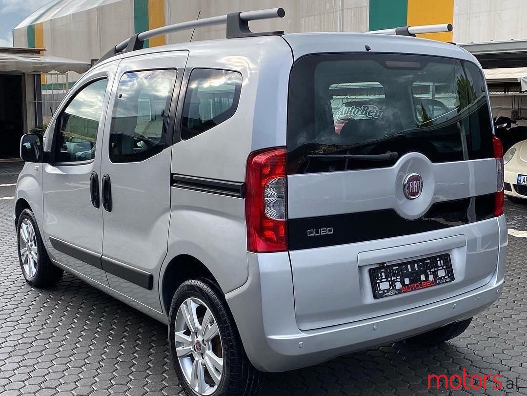 2011' Fiat QUBO photo #2