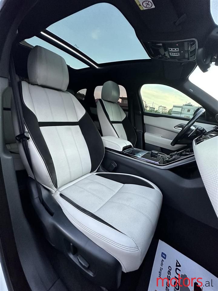 2018' Land Rover Range Rover Velar photo #4