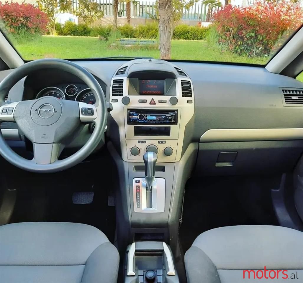 2008' Opel Zafira photo #4