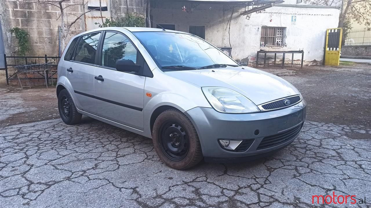 2004' Ford Fiesta photo #1