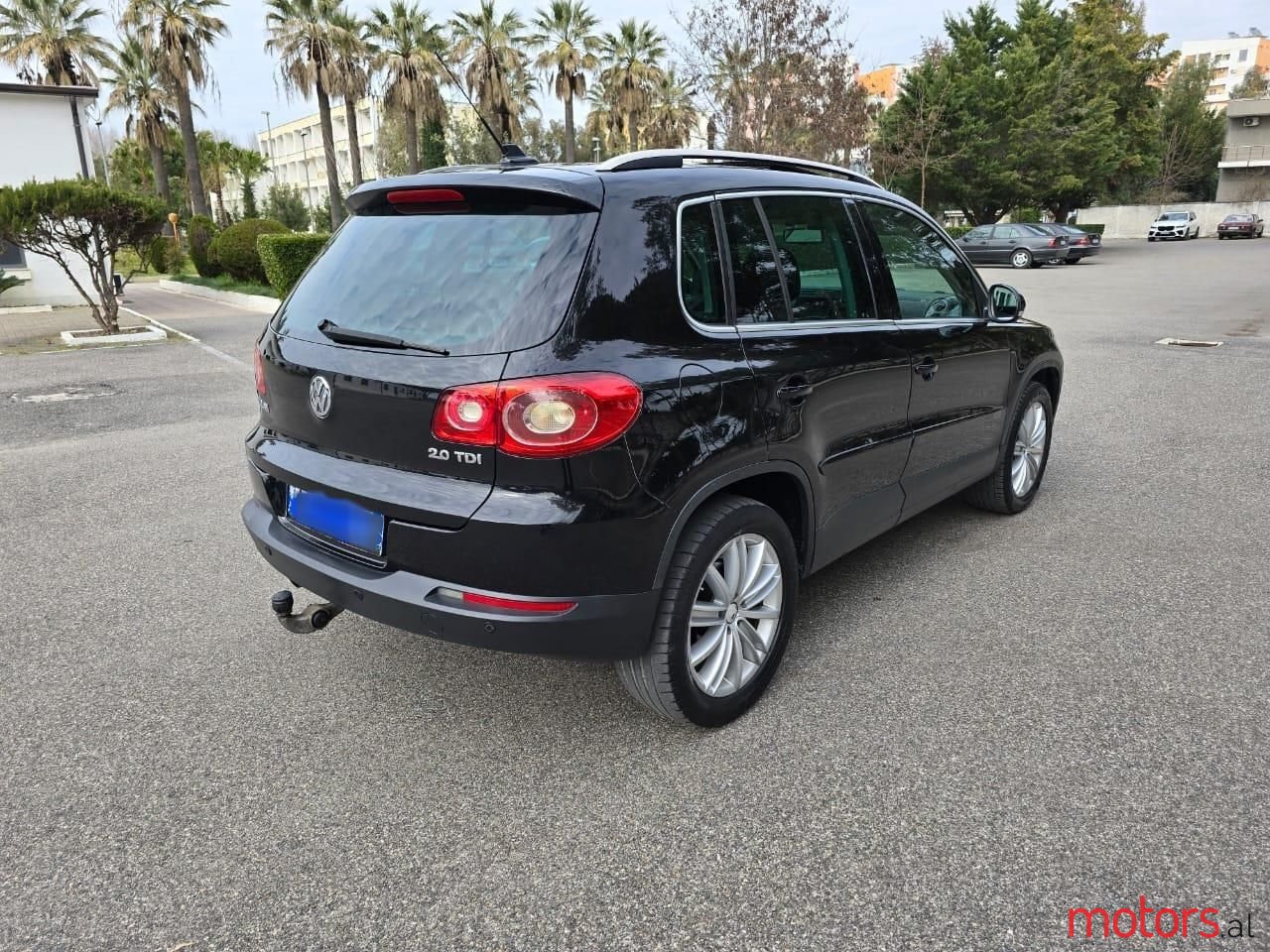 2009' Volkswagen Tiguan photo #2