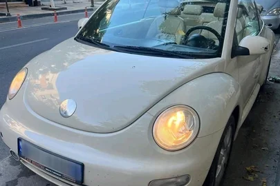 2006' Volkswagen Beetle