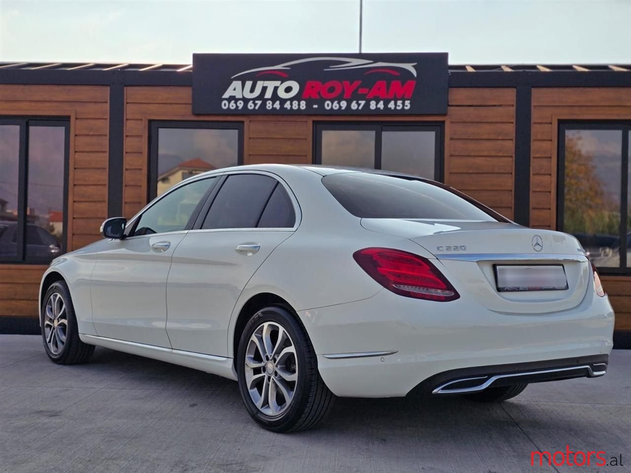 2015' Mercedes-Benz C 220 photo #3