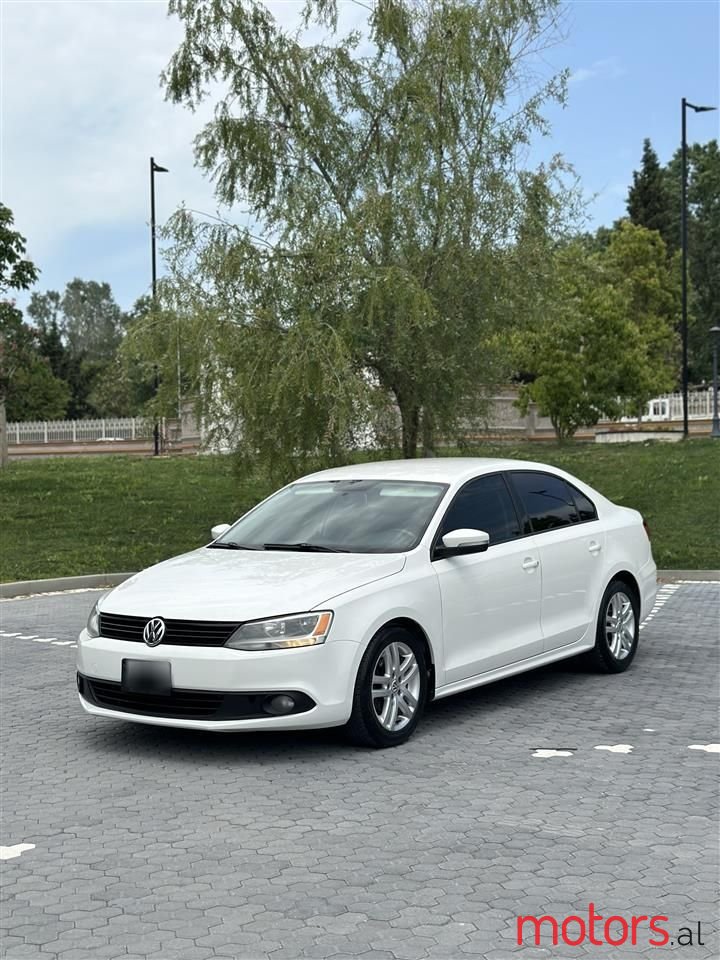2014' Volkswagen Jetta photo #3