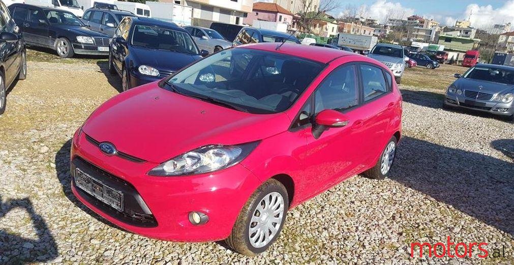 2009' Ford Fiesta photo #2